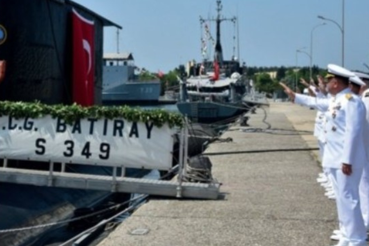 TCG Batıray'a son veda